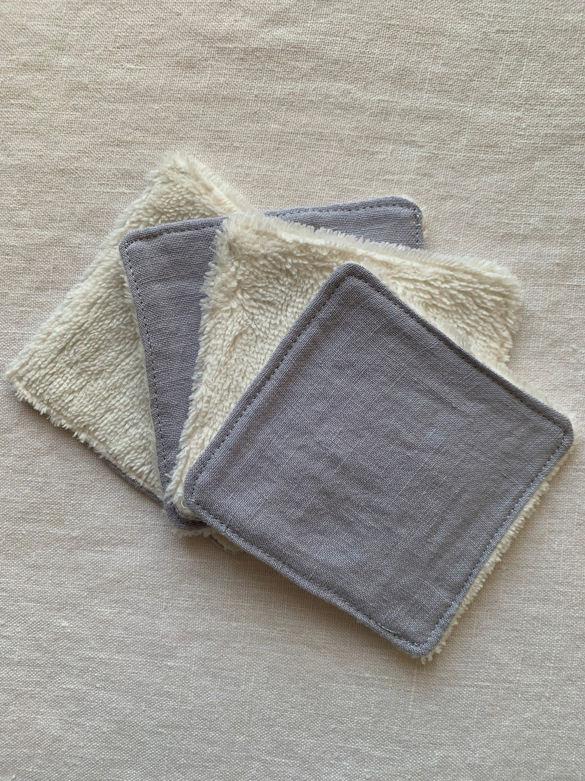 Lot de 4 Lingettes lavables lin lavé gris douillette blanche