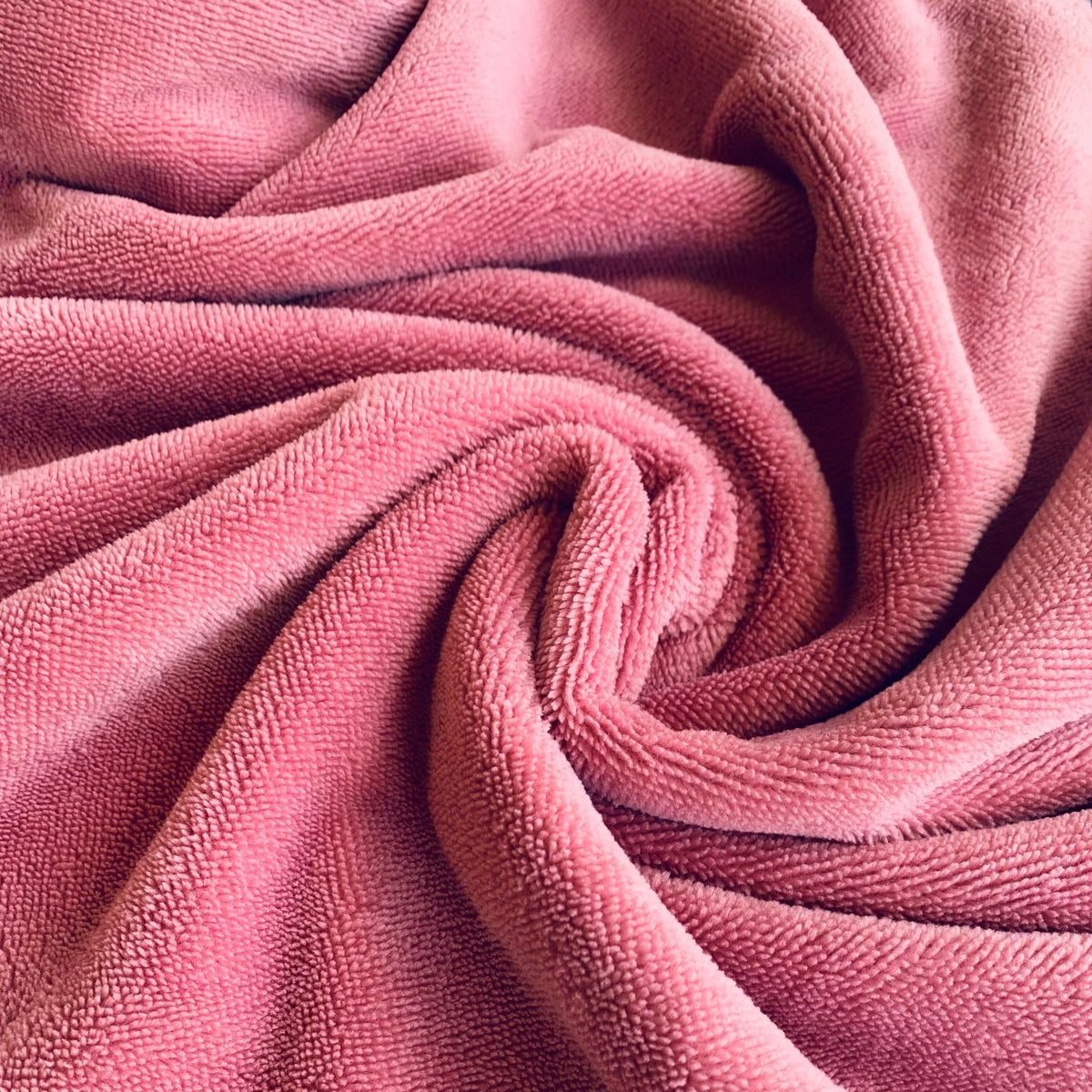 Tissu tout doux couleur framboise en douillette de bambou