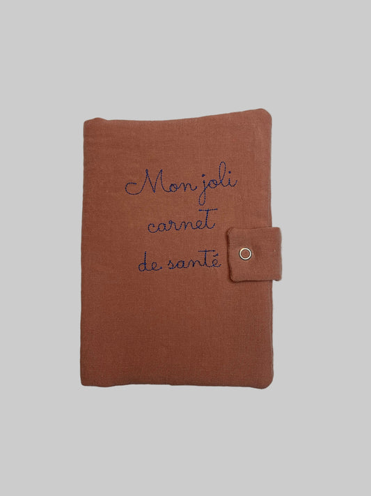 Protège carnet de santé lin rose sorbet fraise broderie bleu pétrole "mon joli carnet de santé"