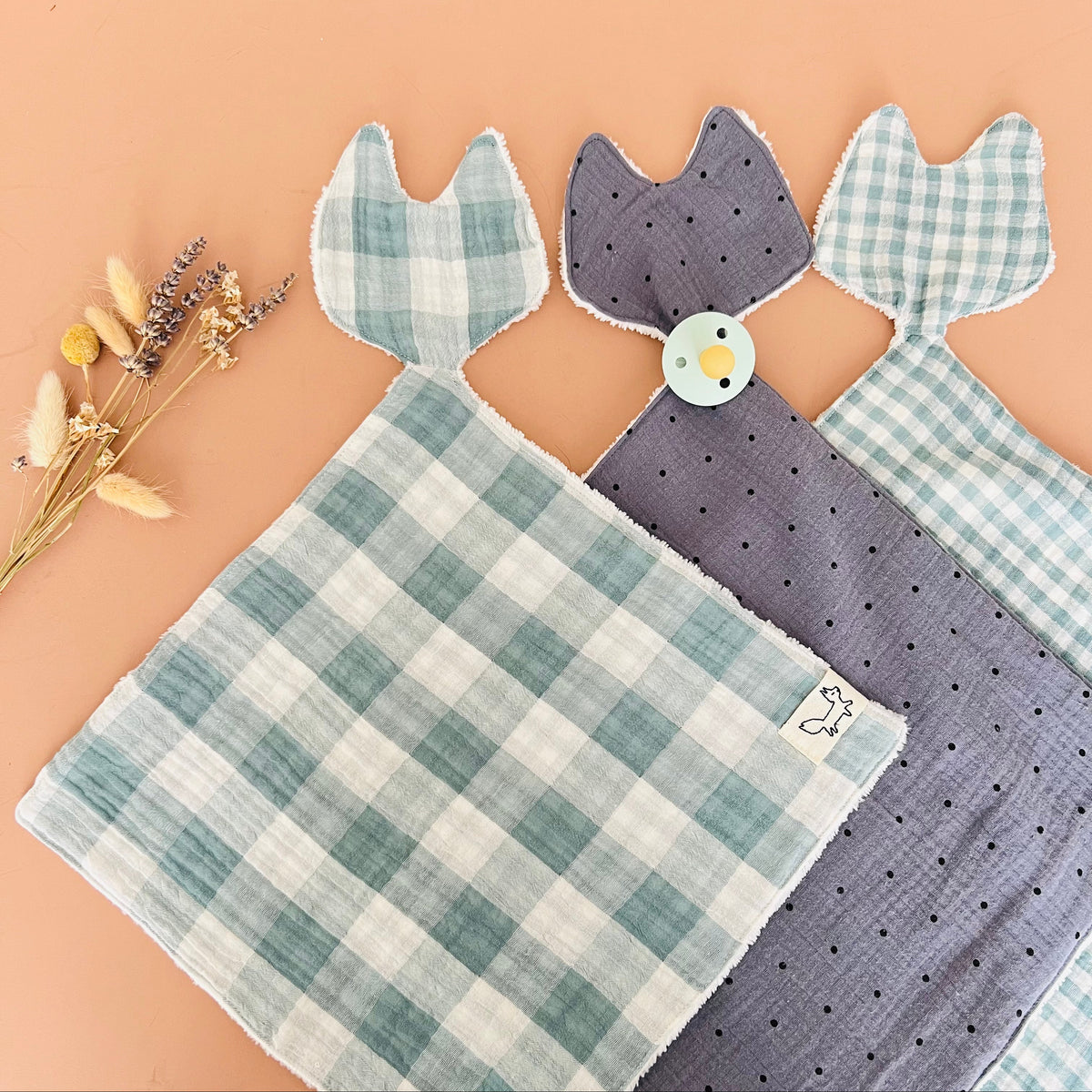 Doudou plat renard attache sucette