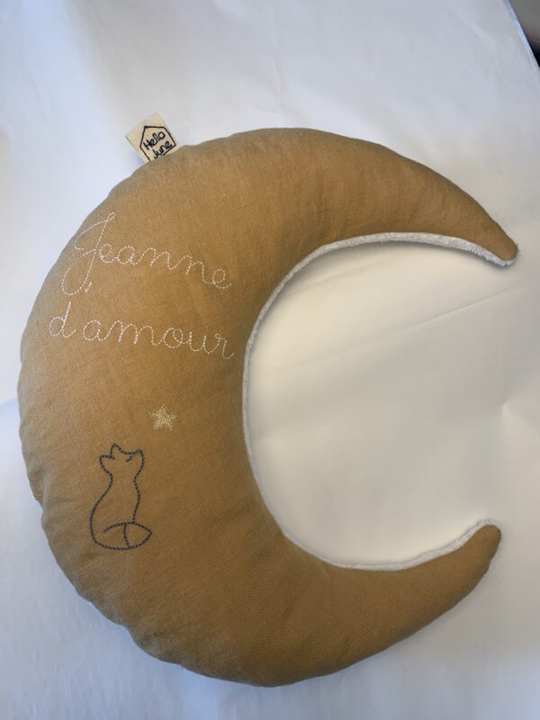 Coussin lin lavé camel et douillette de bambou blanche personnalisé prénom et renard